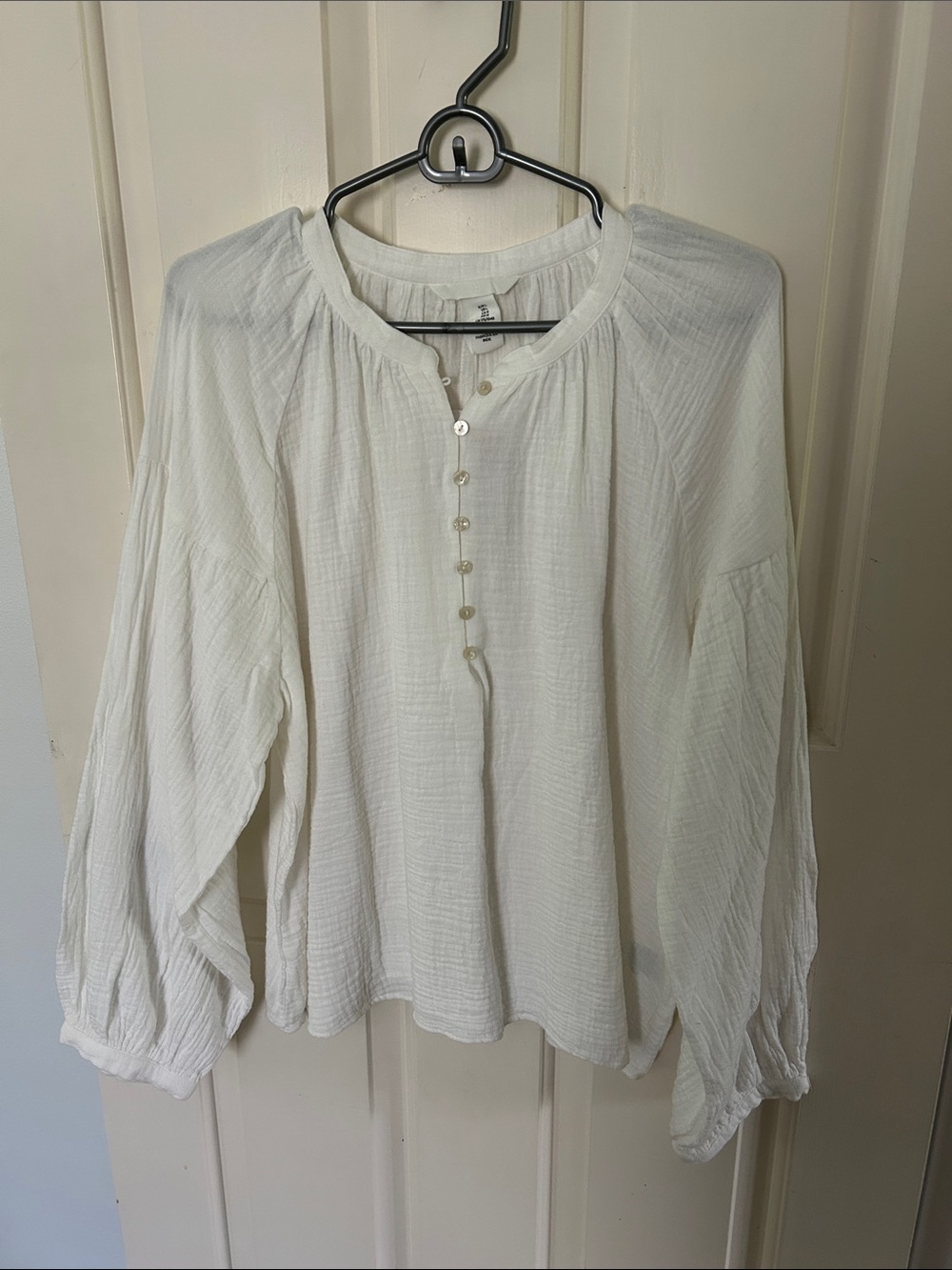 H&M White Gauze Button-Front Peasant Blouse